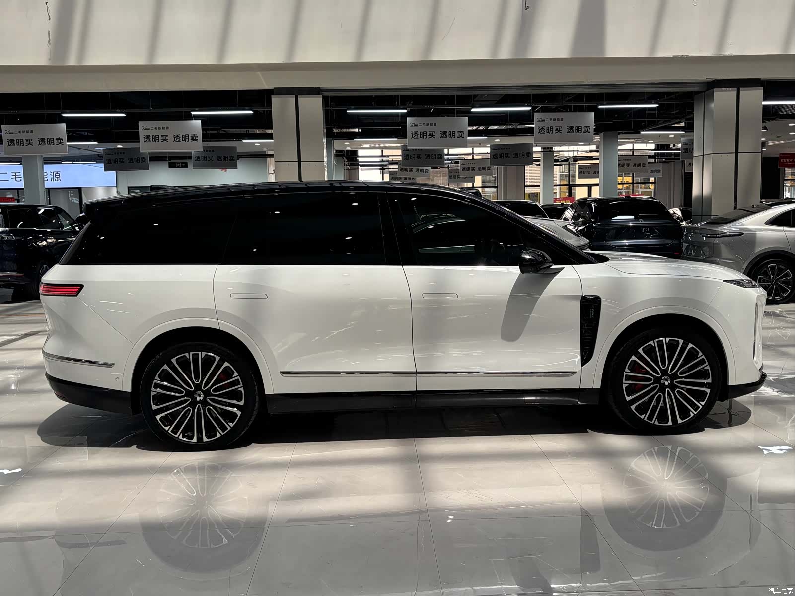 NIO ES8, 2026 4