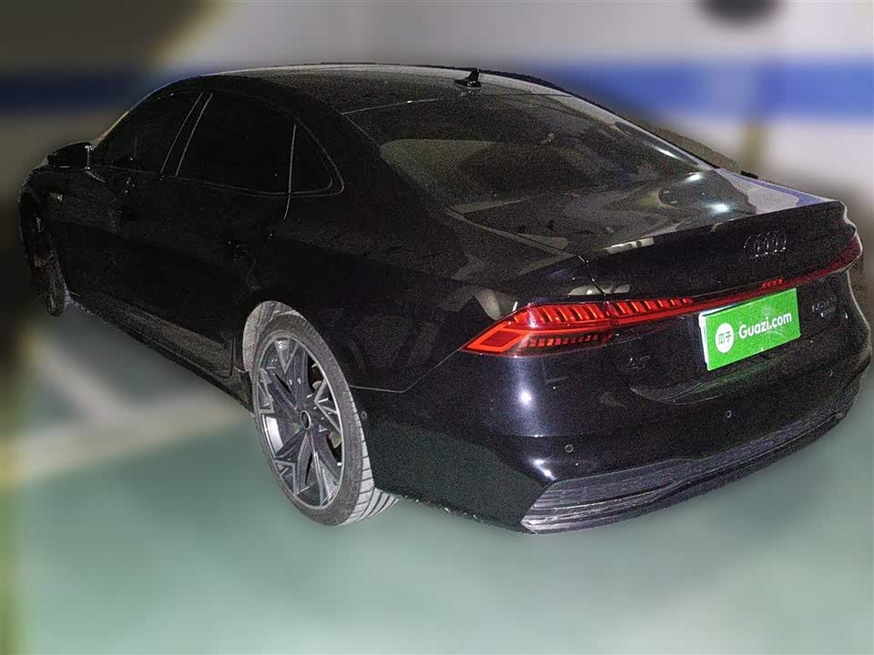 Audi A7L