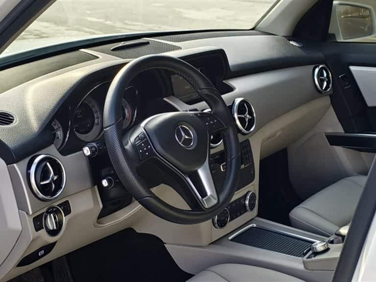 Mercedes-Benz GLK class