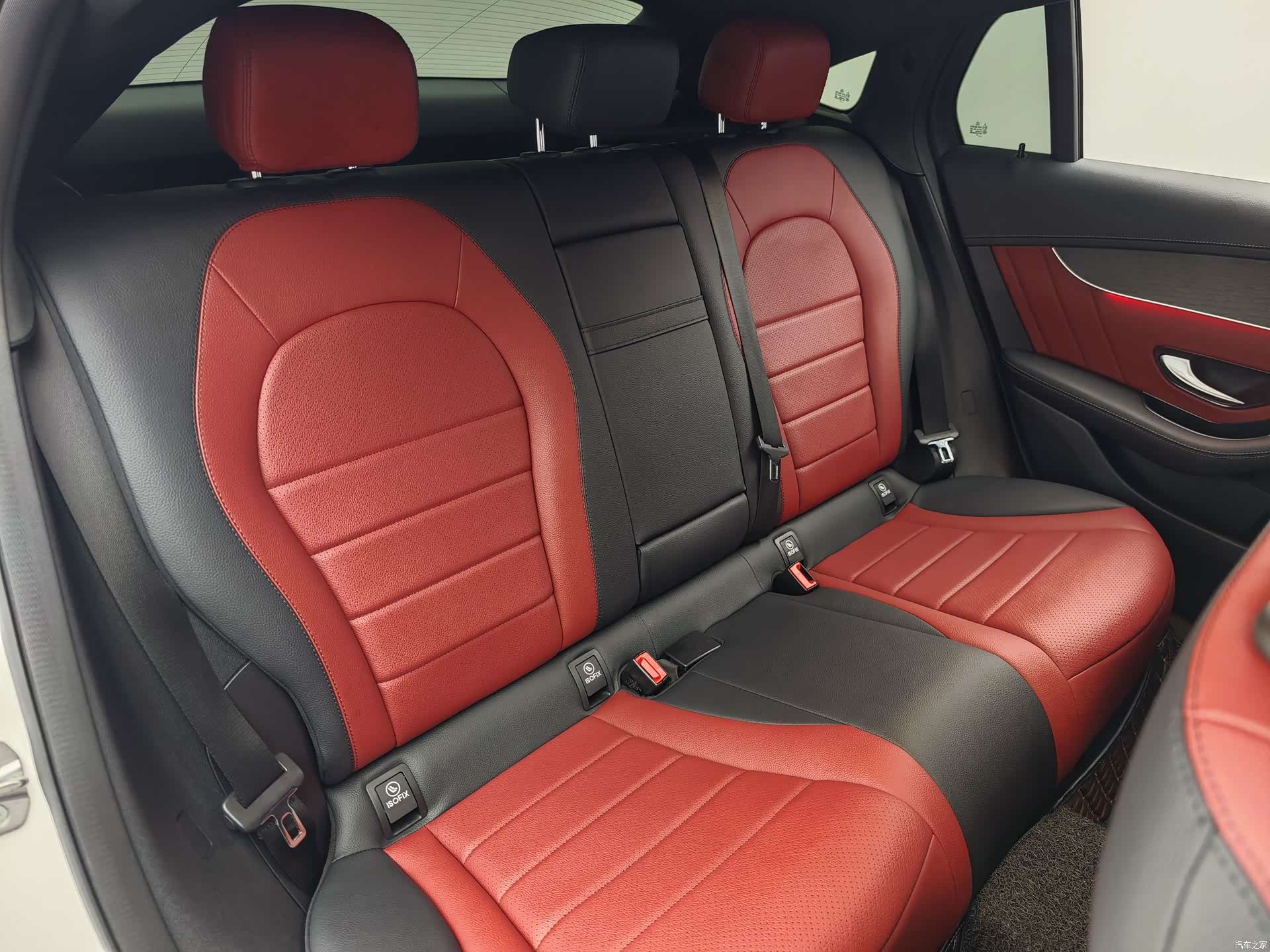 Mercedes-Benz GLC, 2020 18