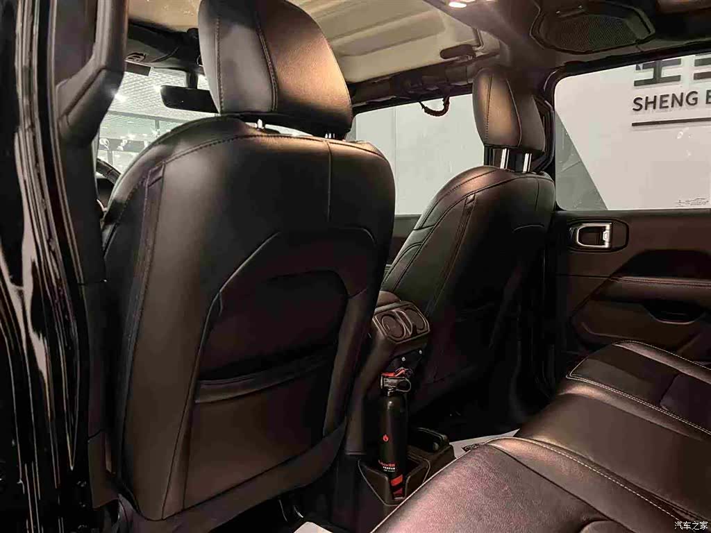 Jeep Gladiator, 2023 11