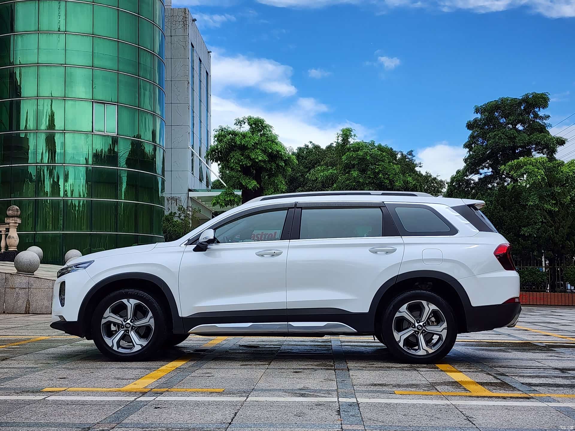Hyundai Santa Fe, 2021 7