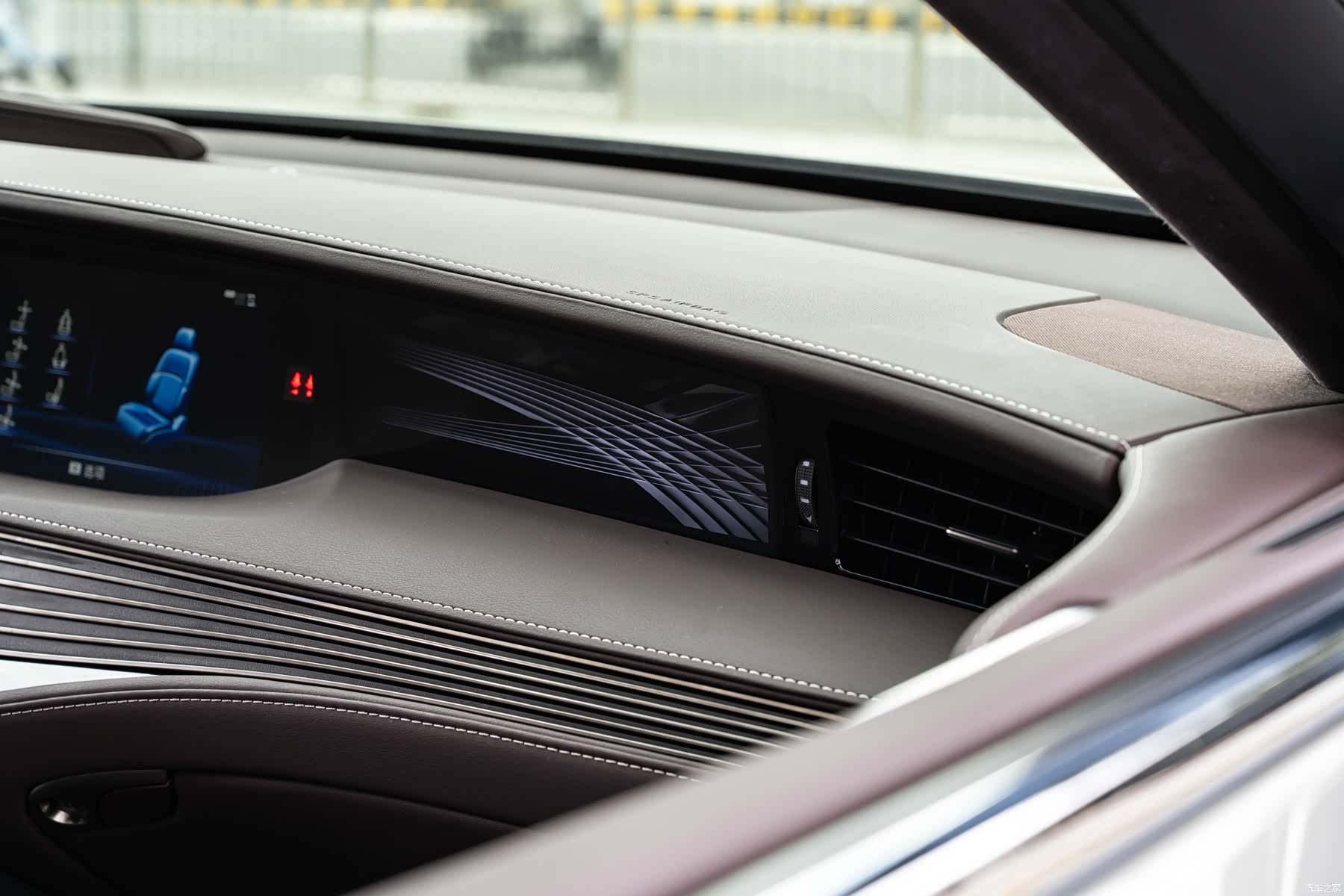 Lexus LS, 2019 20