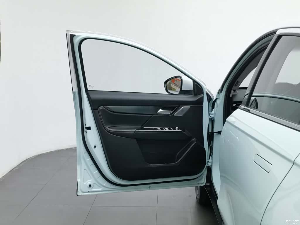 Xpeng G3i, 2022 8