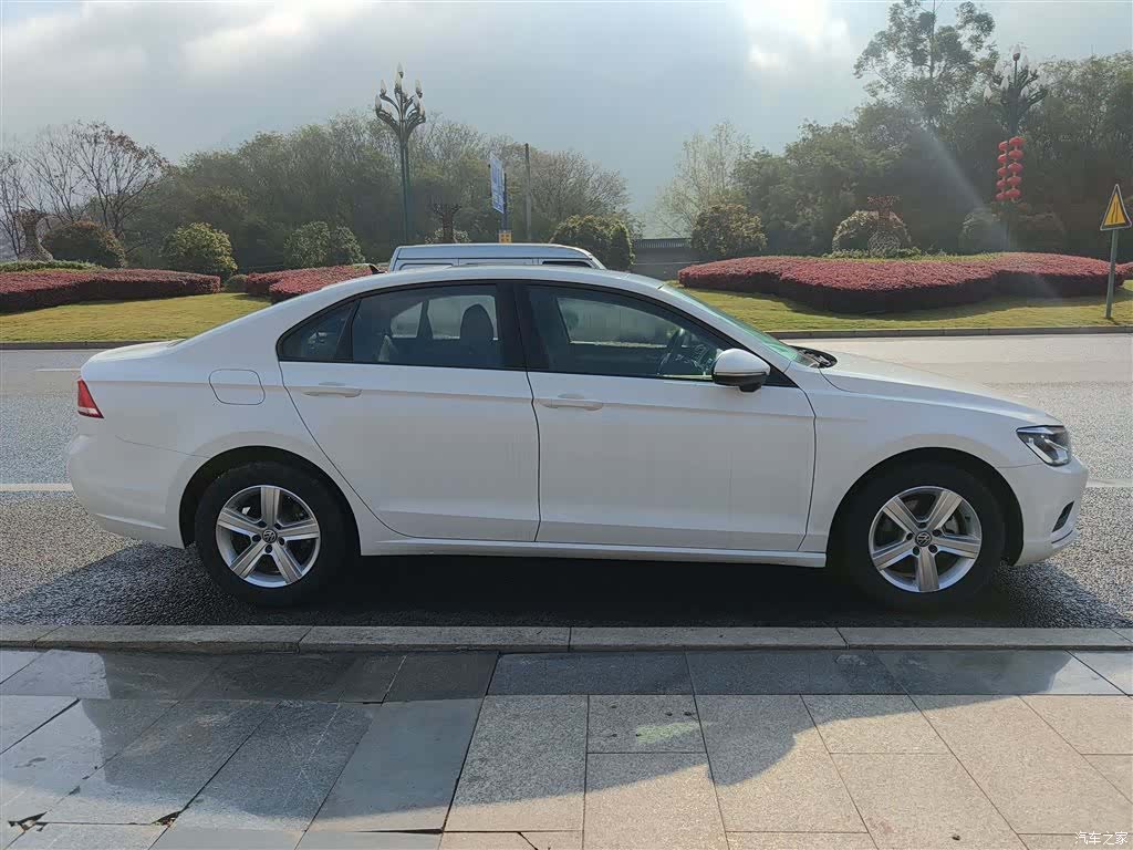 Volkswagen Lamando, 2018 4