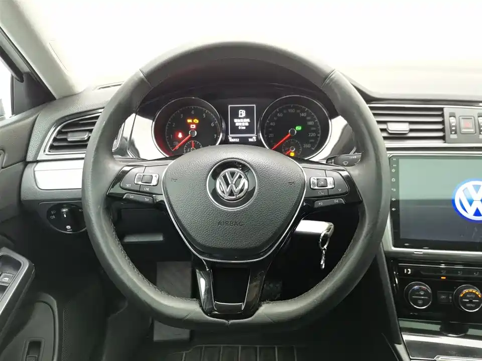 Volkswagen Lingdu