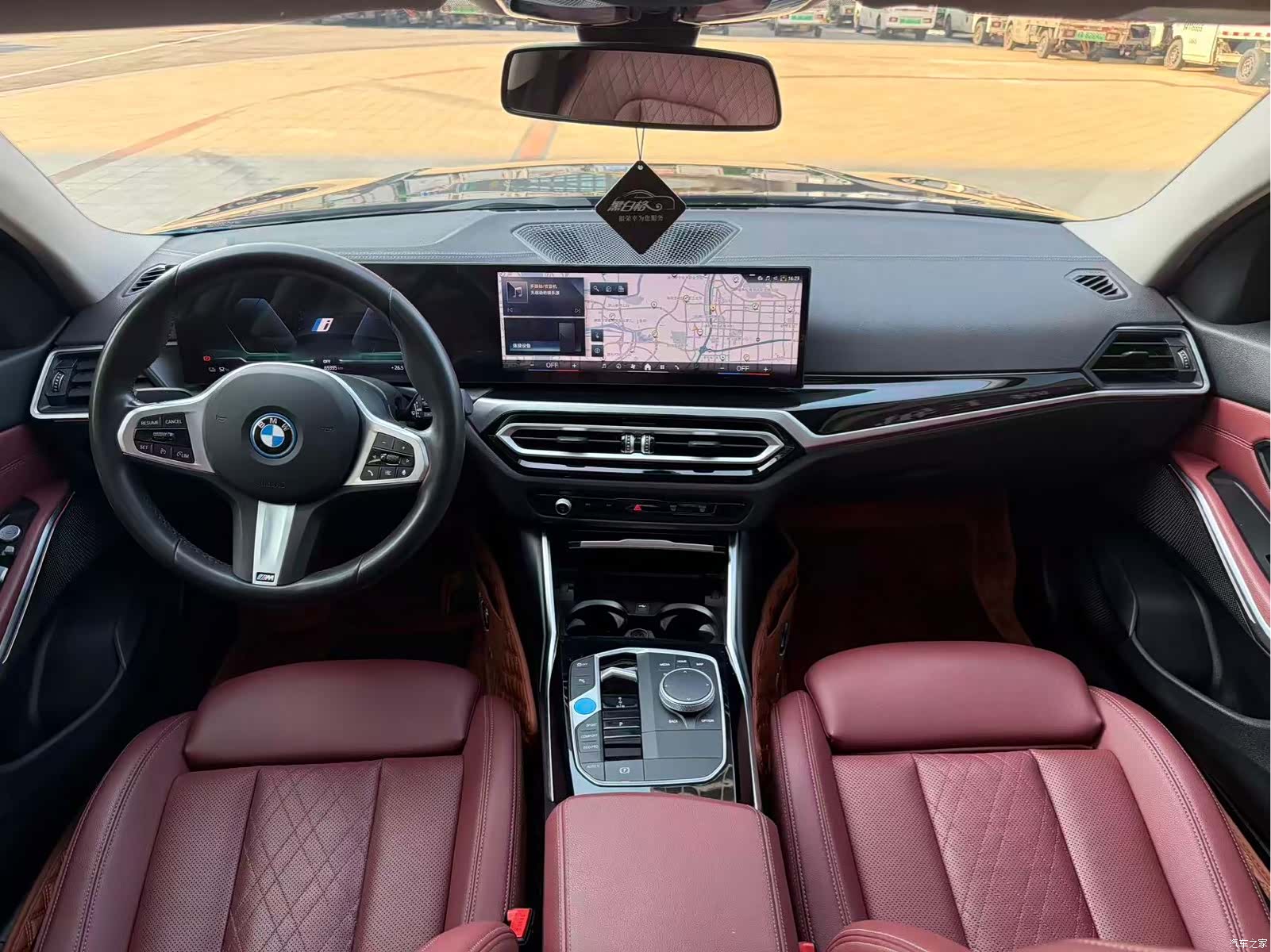 BMW i3, 2024 все фото