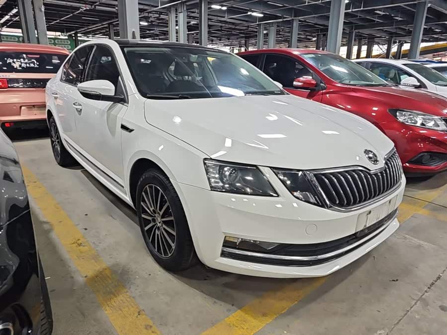 Škoda Octavia 2020, фото 21