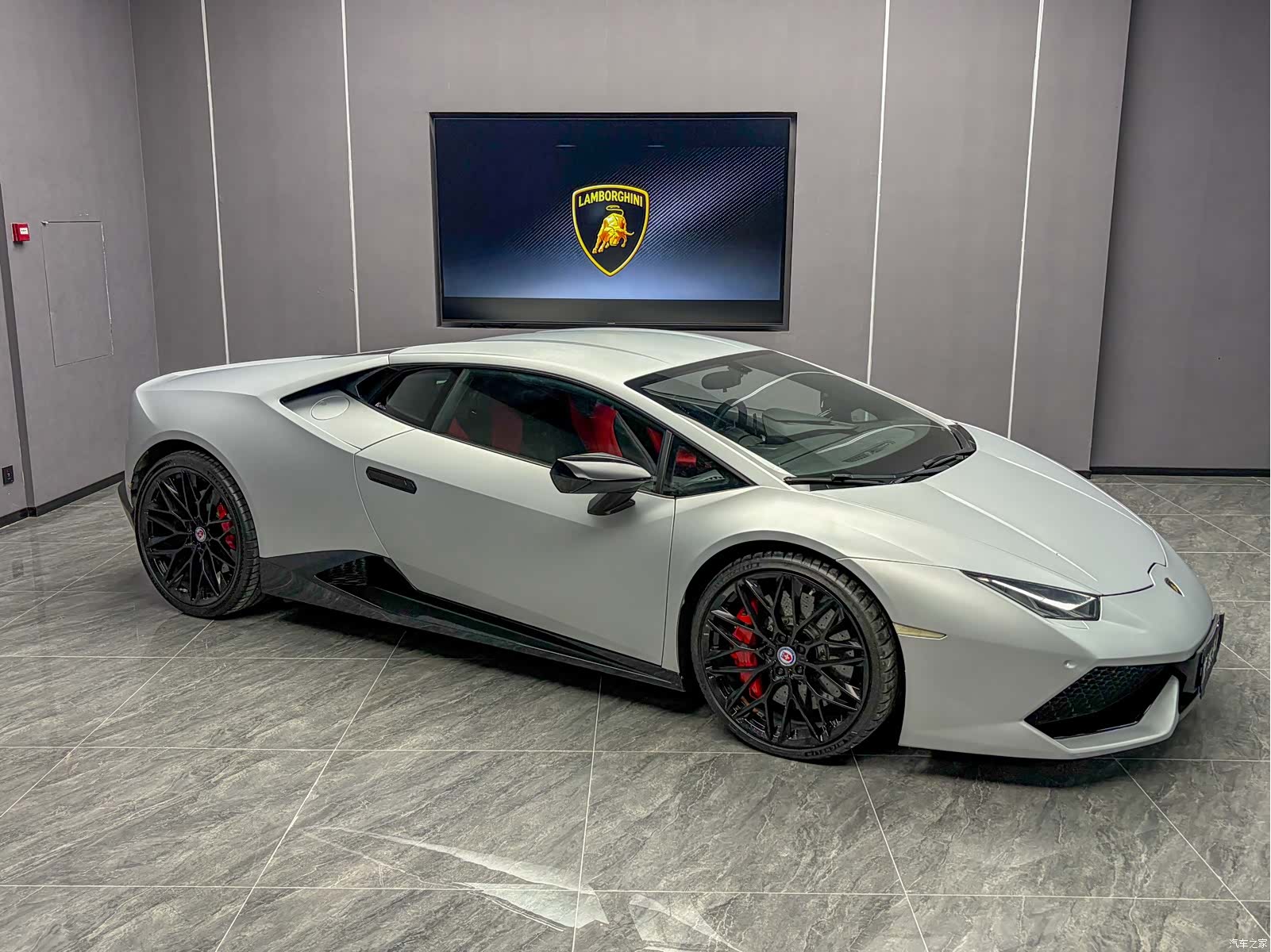 Lamborghini Huracán, 2016 1