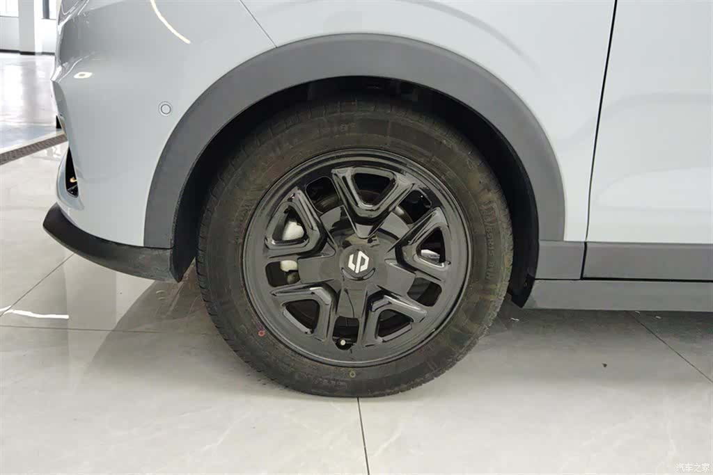 Leapmotor T03, 2024 6