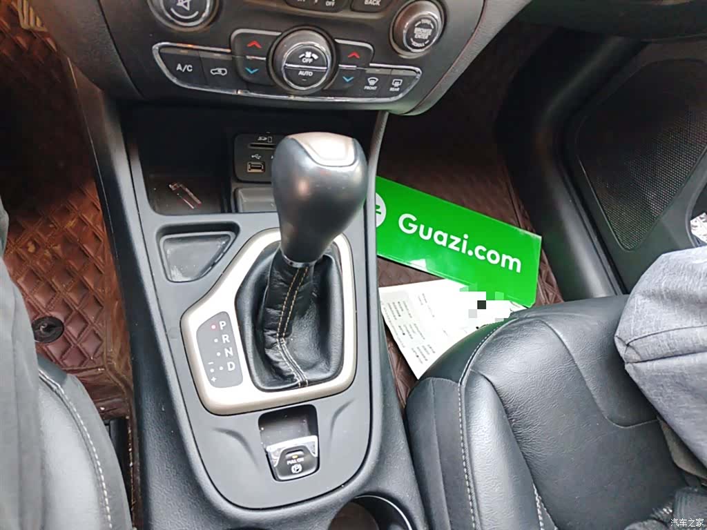 Jeep Cherokee, 2017 14