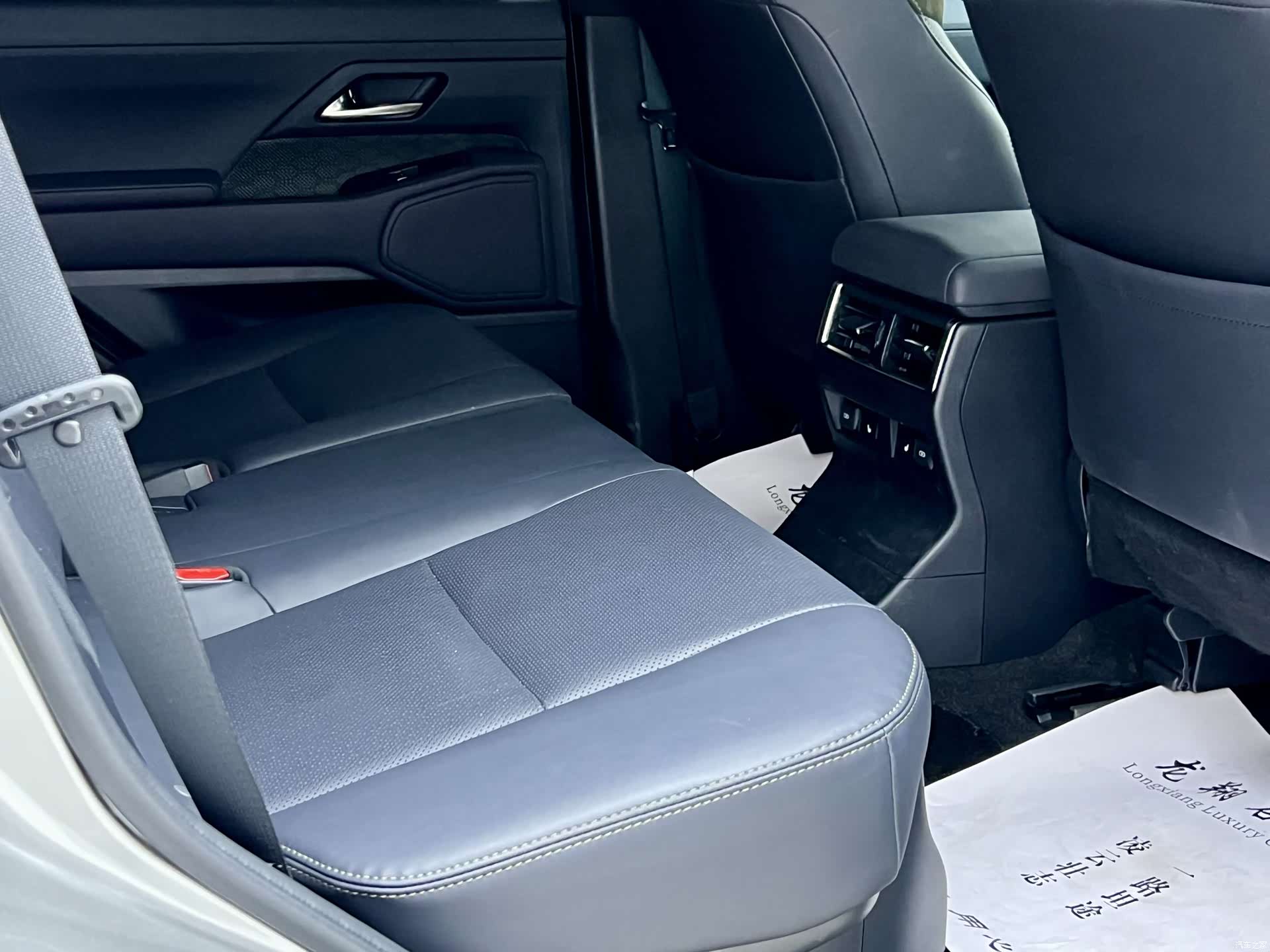 Lexus GX, 2025 24