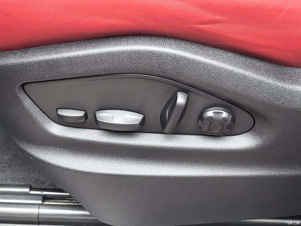 Porsche Cayenne, 2023 12