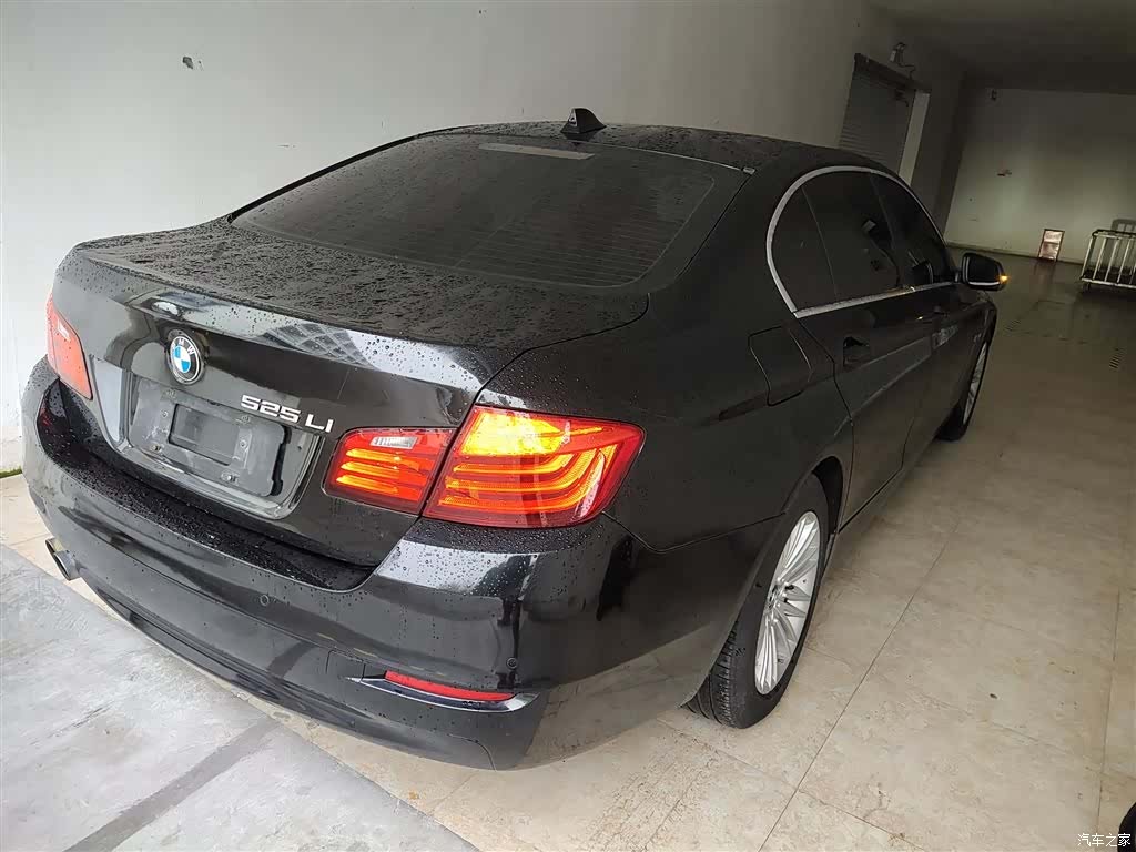 BMW 5 Series, 2016 все фото