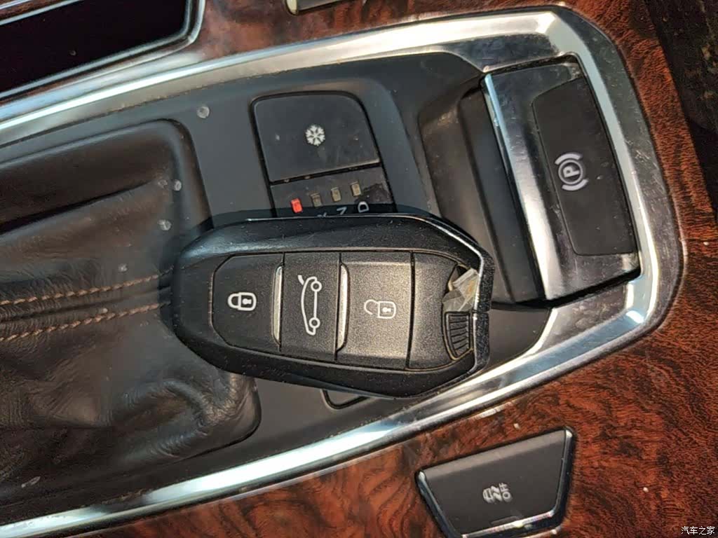 DongFeng A9, 2017 15