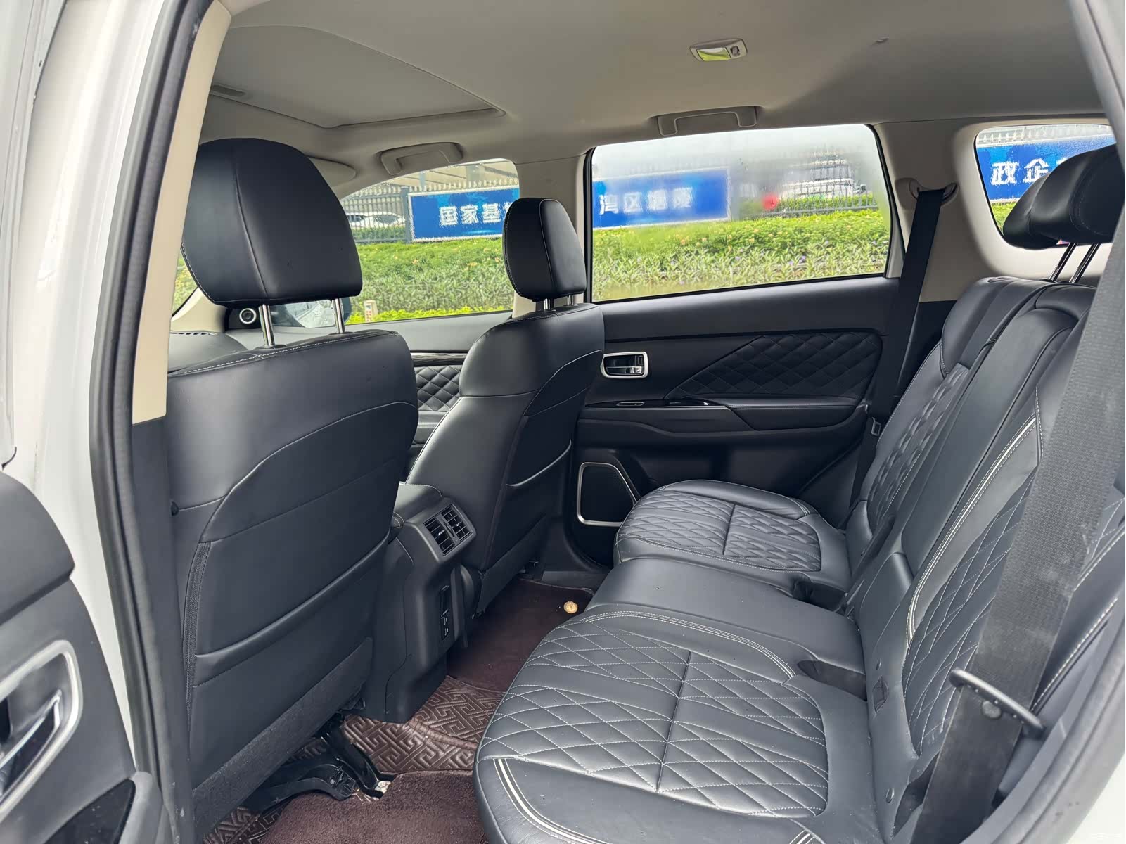 Mitsubishi Outlander, 2021 8
