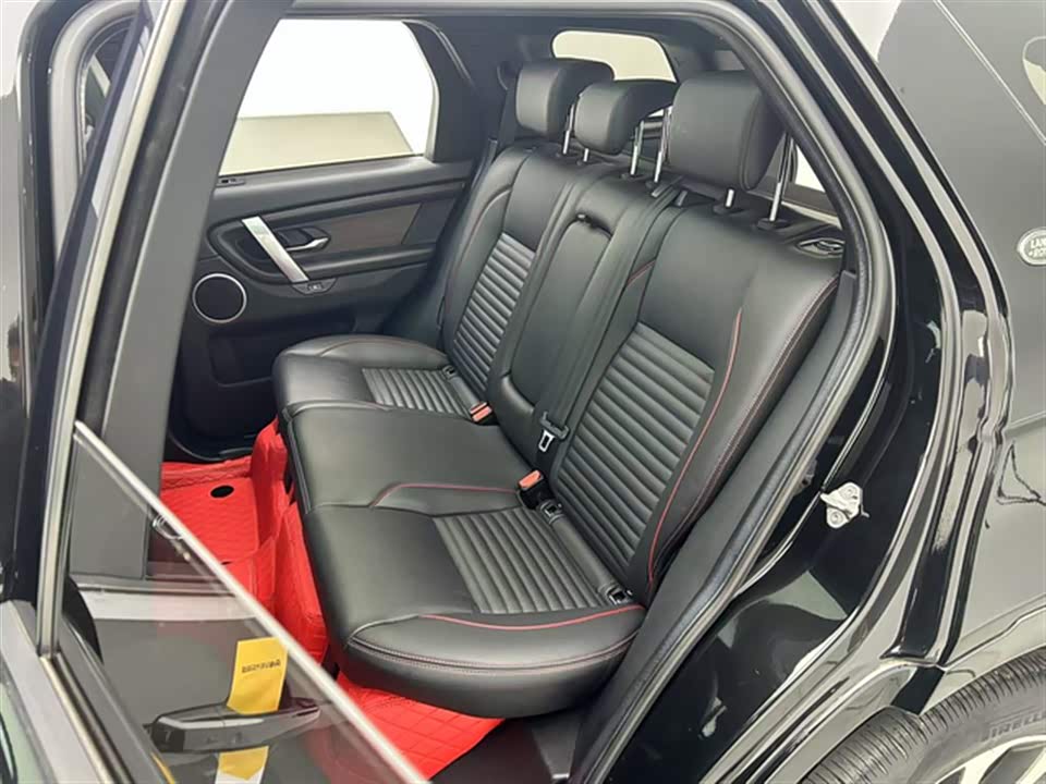 Land Rover Discover sports