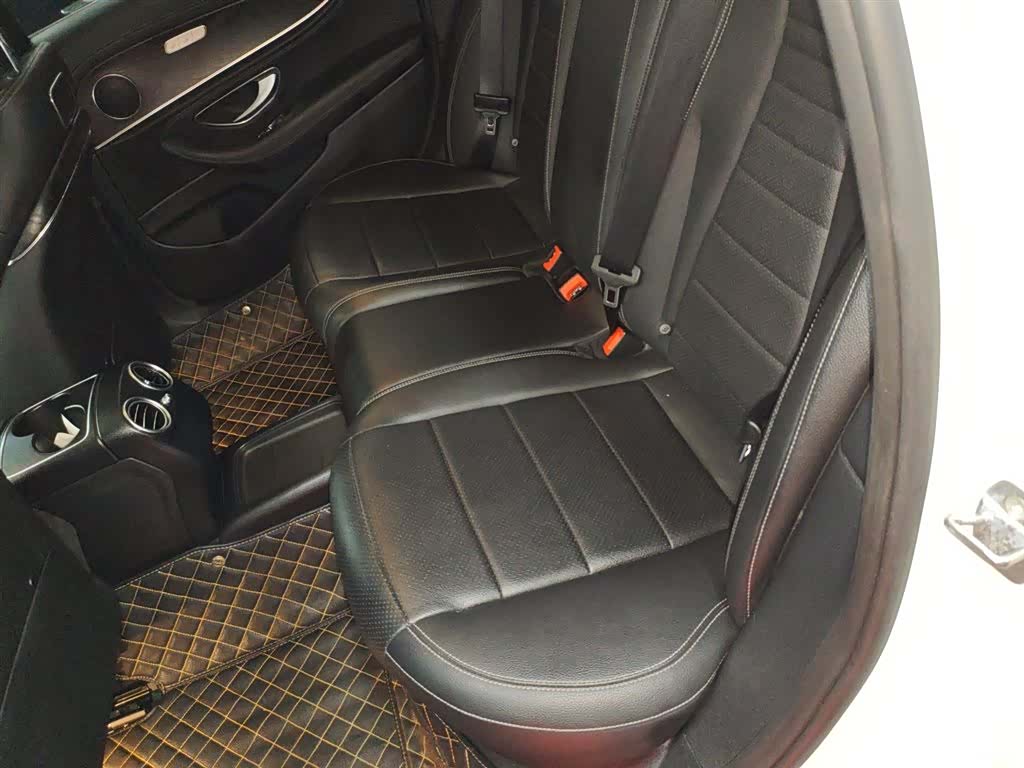 Mercedes-Benz E-Class, 2018 17