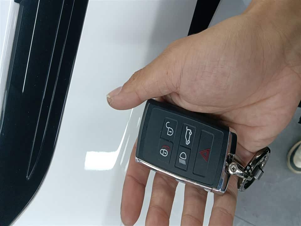 Land Rover Range Rover Aurora