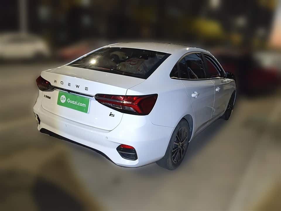 Roewe i5
