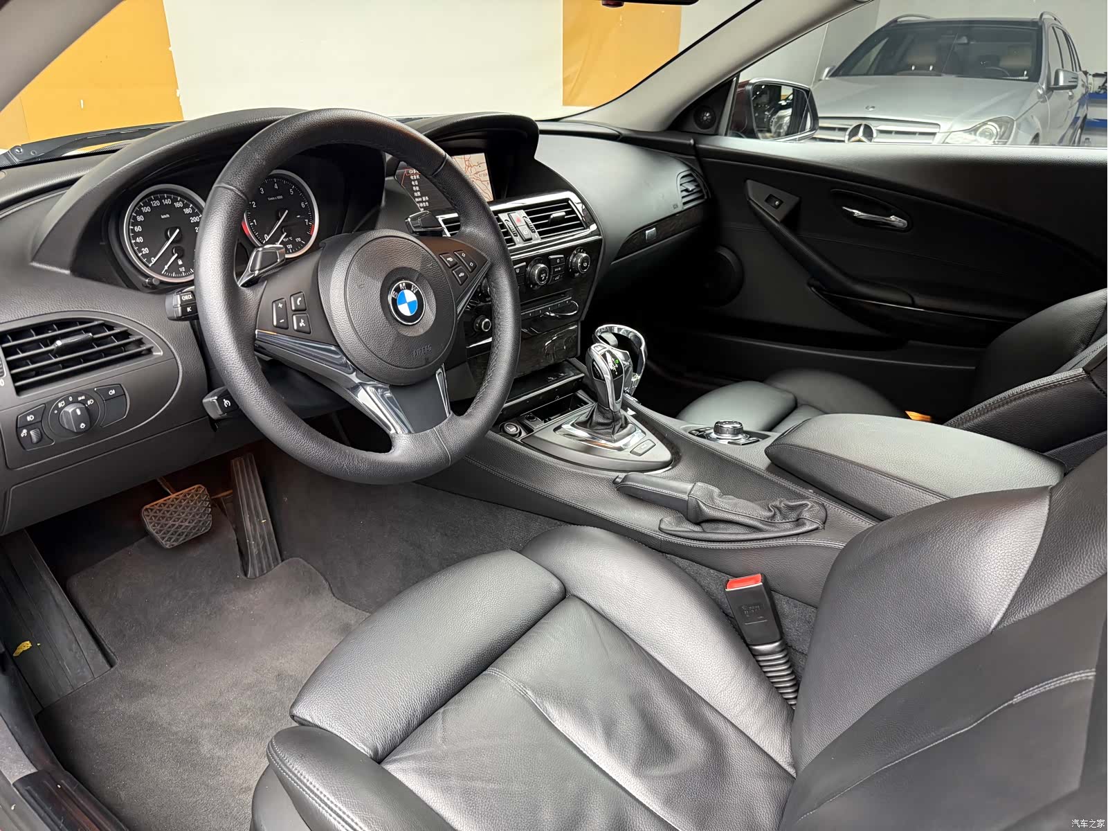 BMW 6 Series, 2010 8