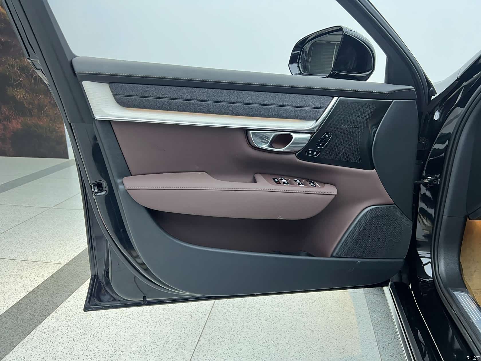 Volvo S90, 2026 10