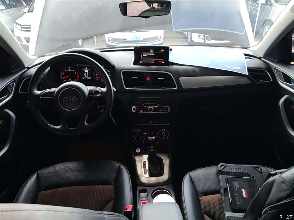 Audi Q3, 2019 10