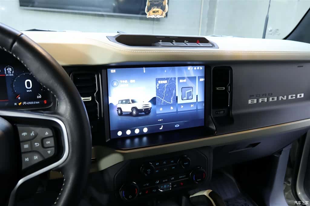 Ford Bronco, 2024 7