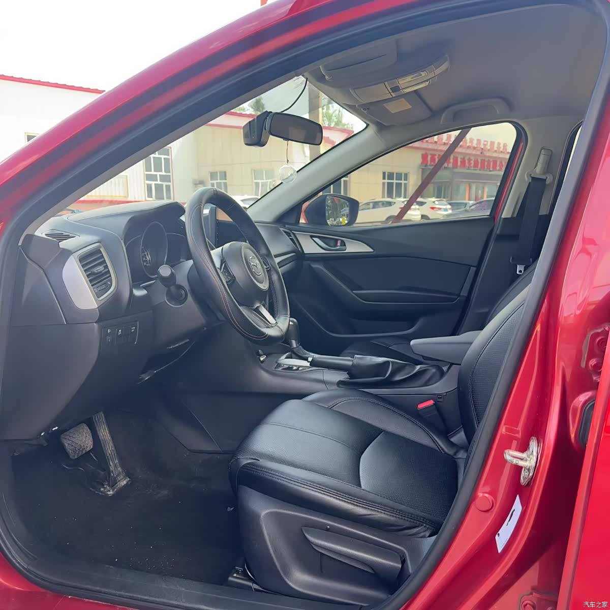 Mazda Mazda3, 2019 все фото