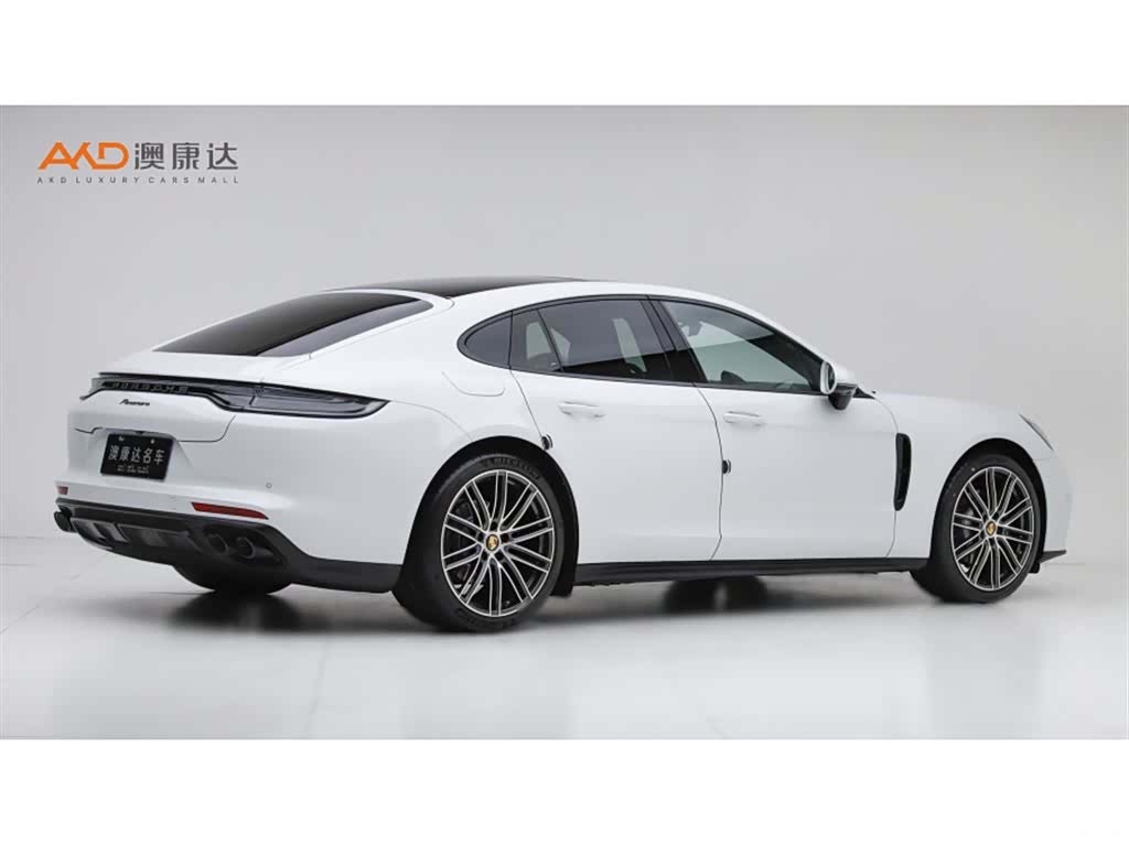 Porsche Panamera, 2024 3