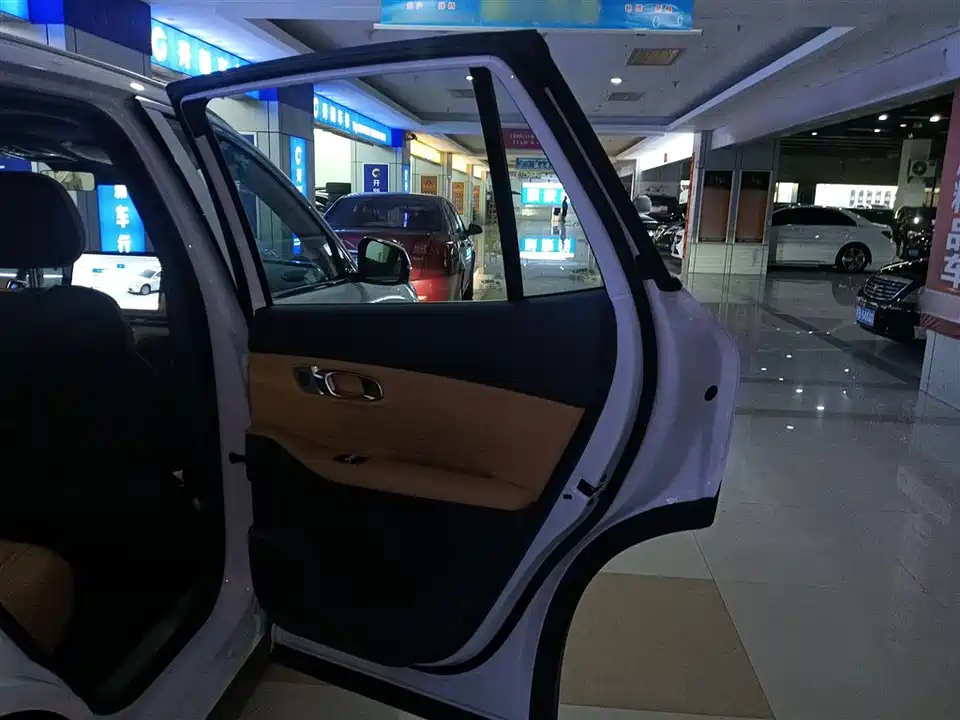 Geely Galaxy Galaxy Starship 7