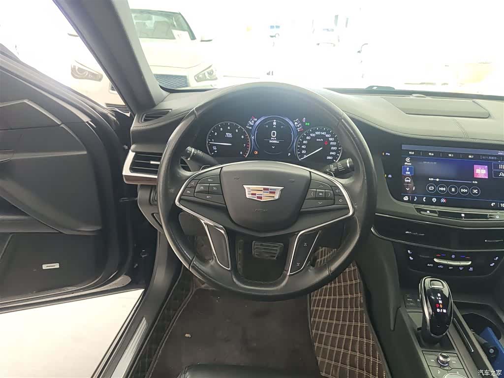 Cadillac CT6, 2021 11