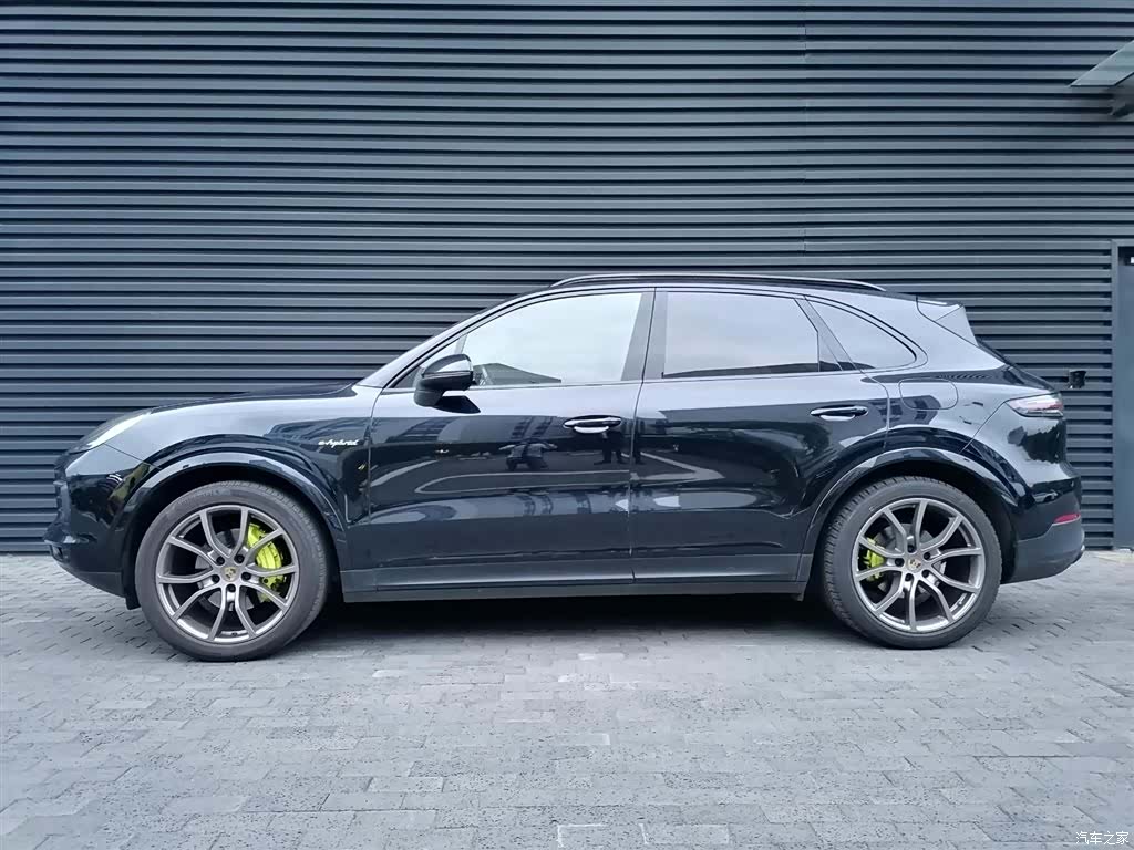 Porsche Cayenne, 2023 17