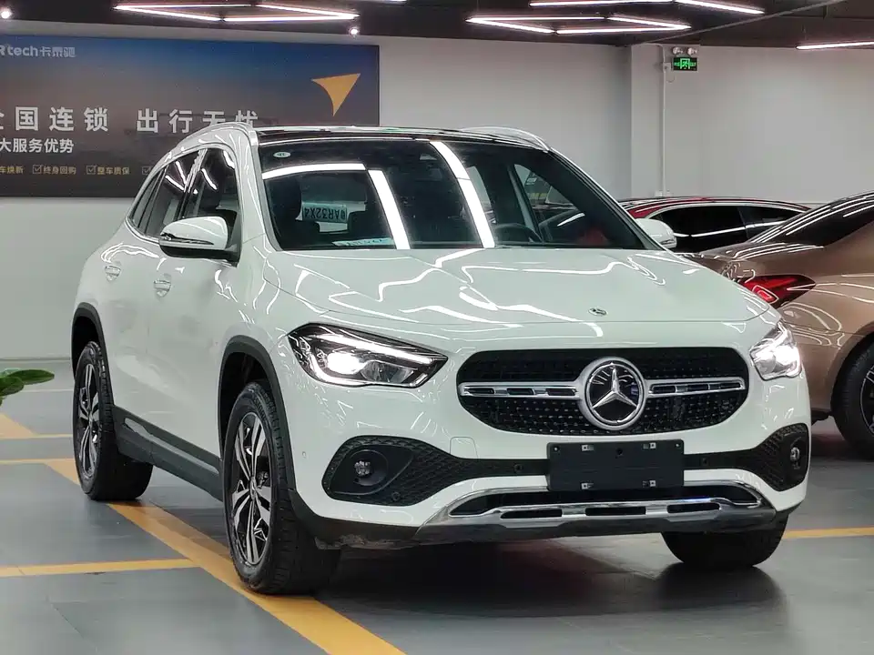 Mercedes-Benz GLA