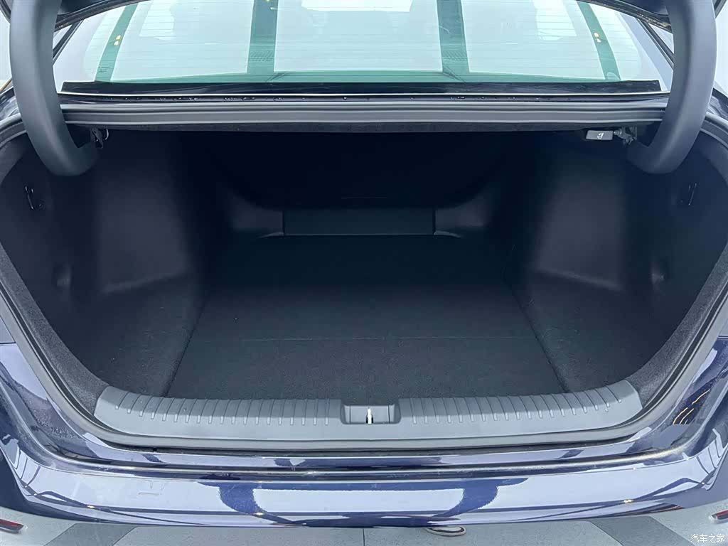 Honda Accord, 1900 13