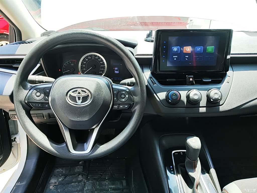 Toyota Corolla, 2023 10