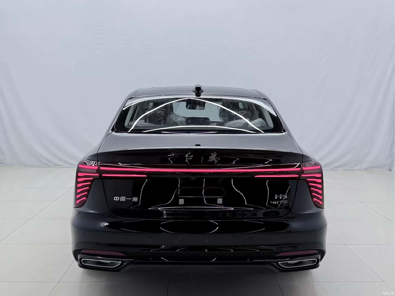 Hongqi H5, 2026 15