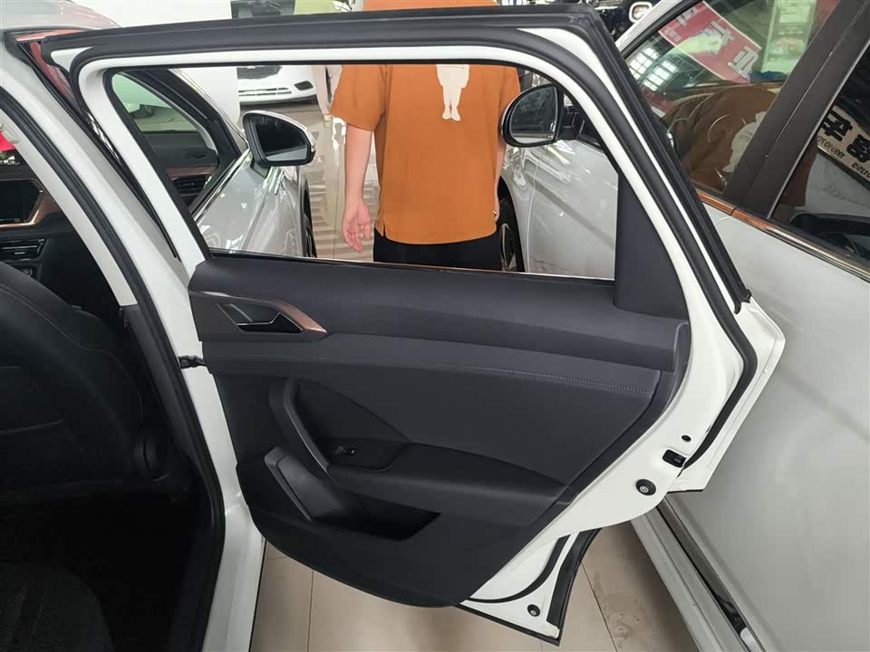 Jiangsu Yancheng Car Jiangsu Yancheng Car