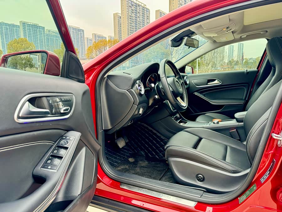 Mercedes-Benz GLA 2019, фото 7