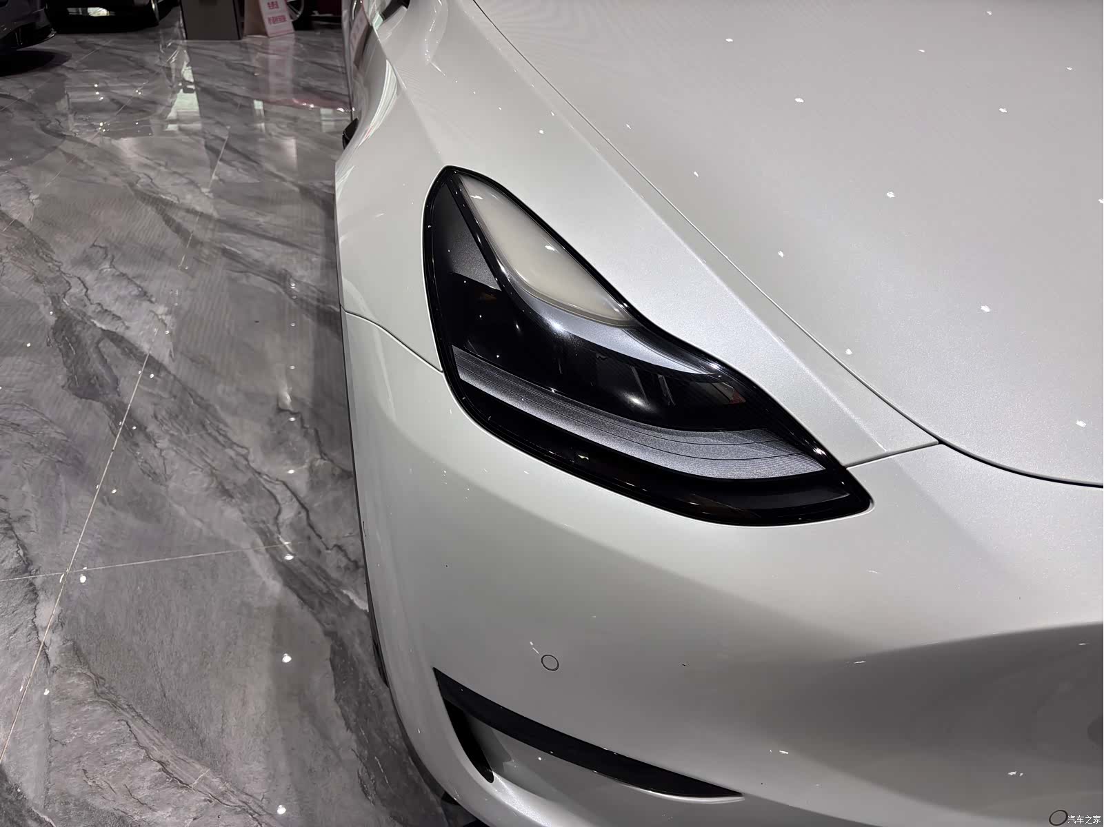 Tesla Model Y, 2023 23