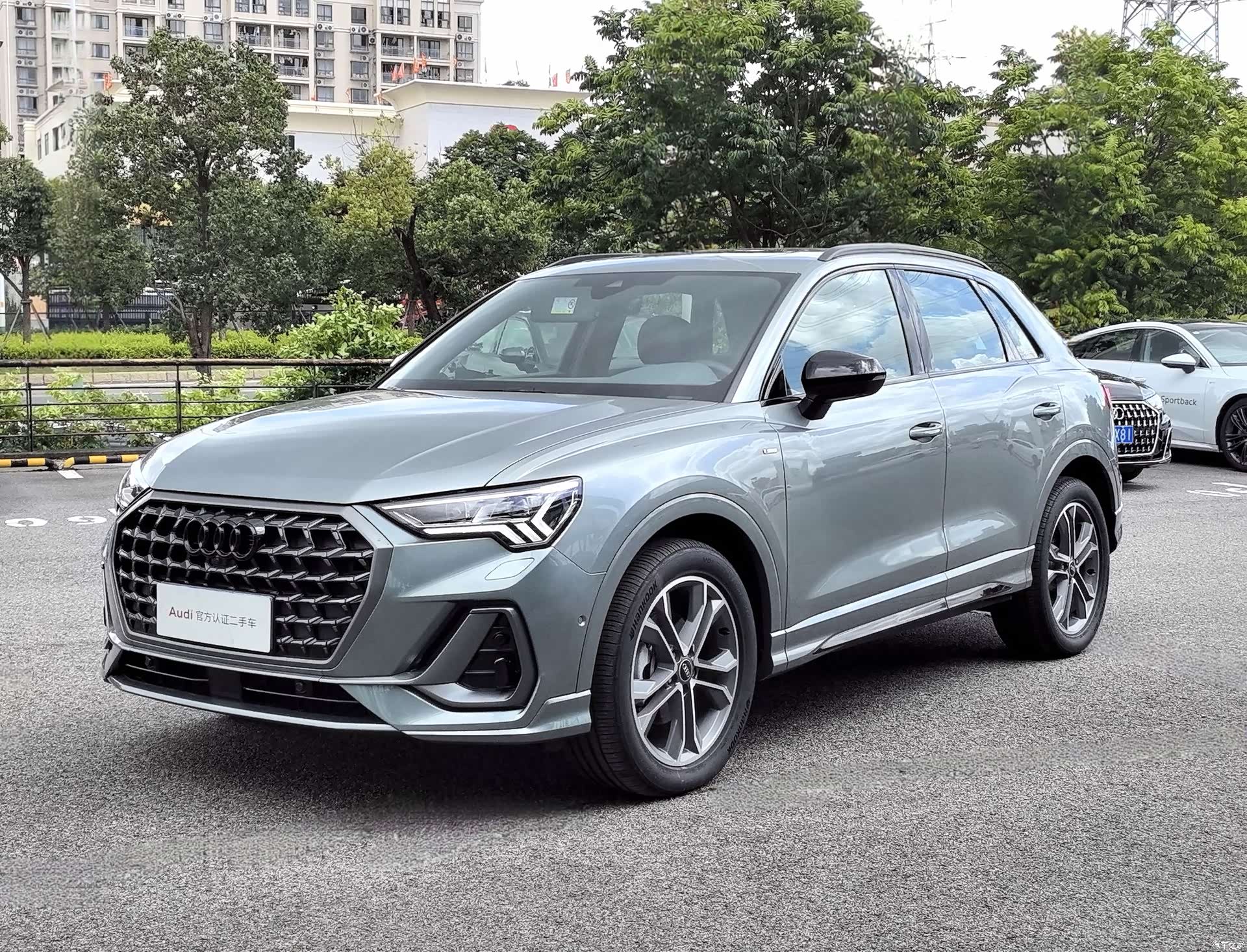 Audi Q3, 2023 1