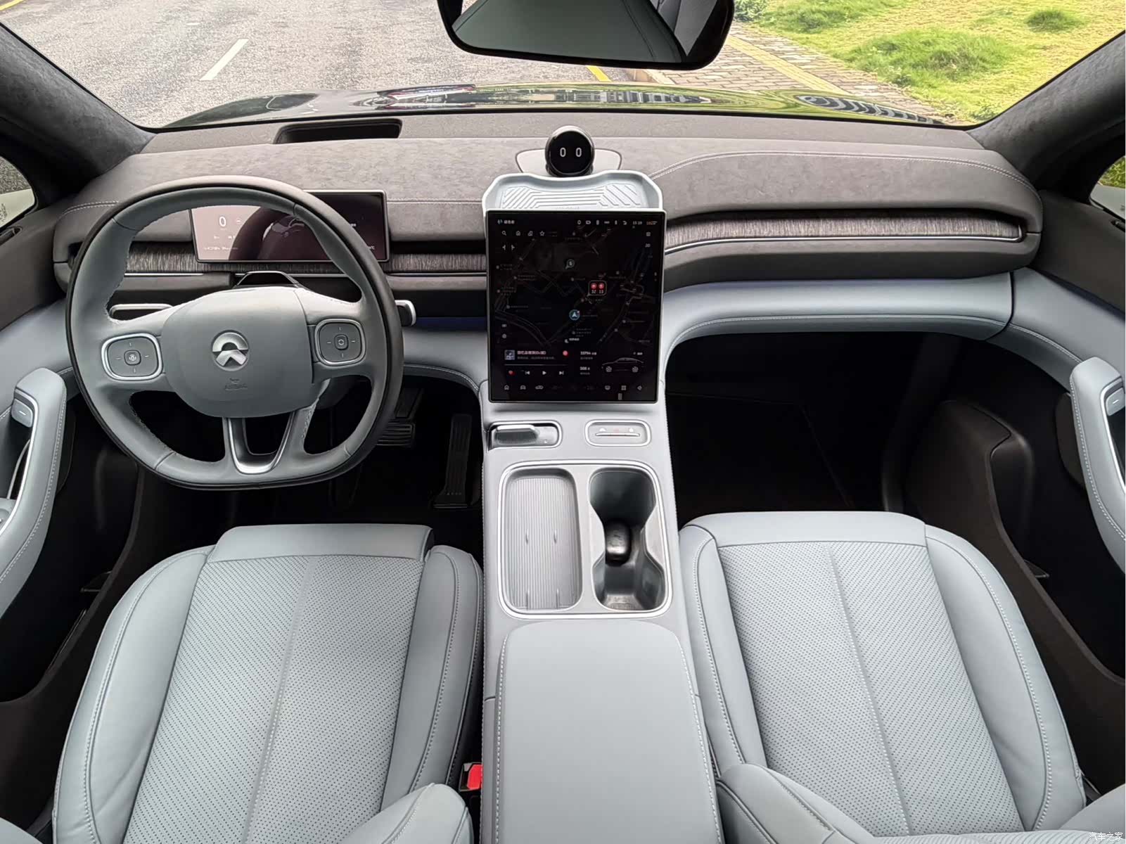 NIO EC6, 2024 9