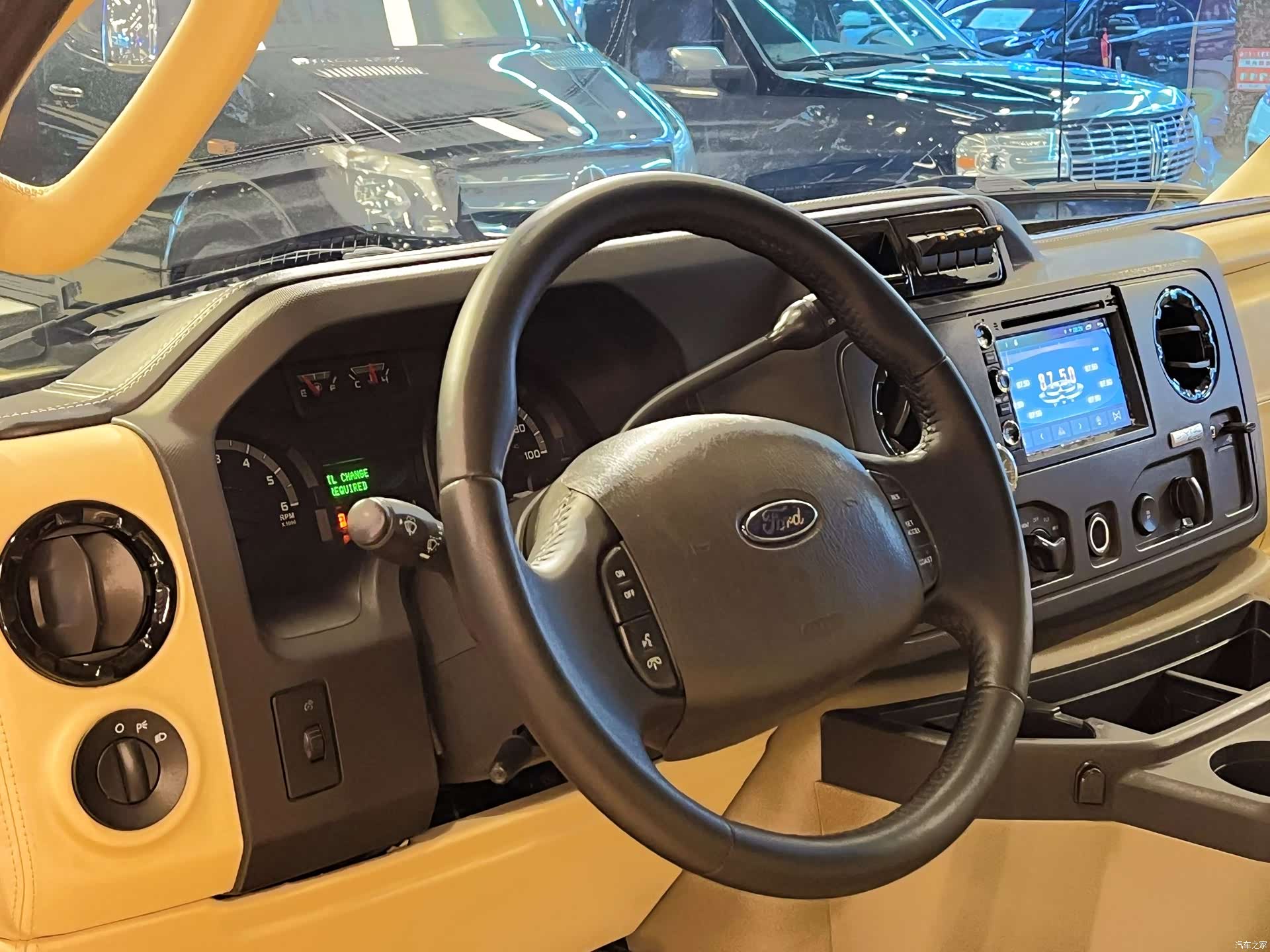 Ford E350, 2012 8