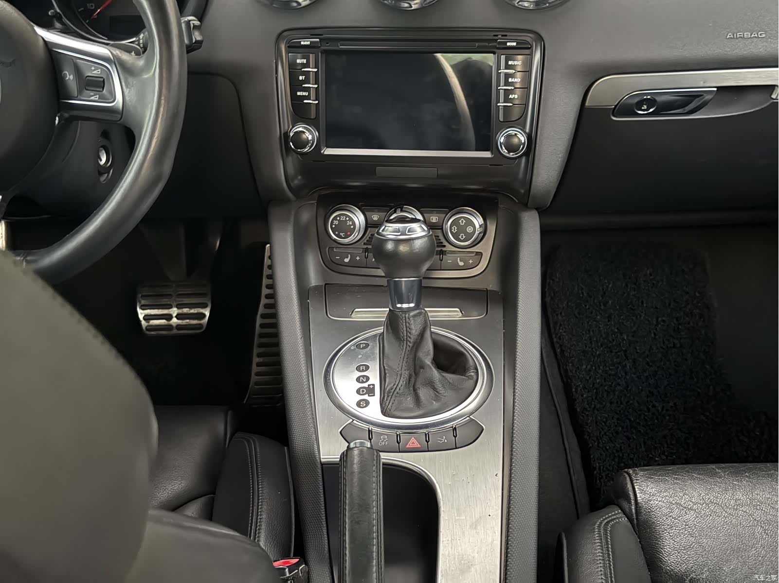 Audi TT, 2012 23
