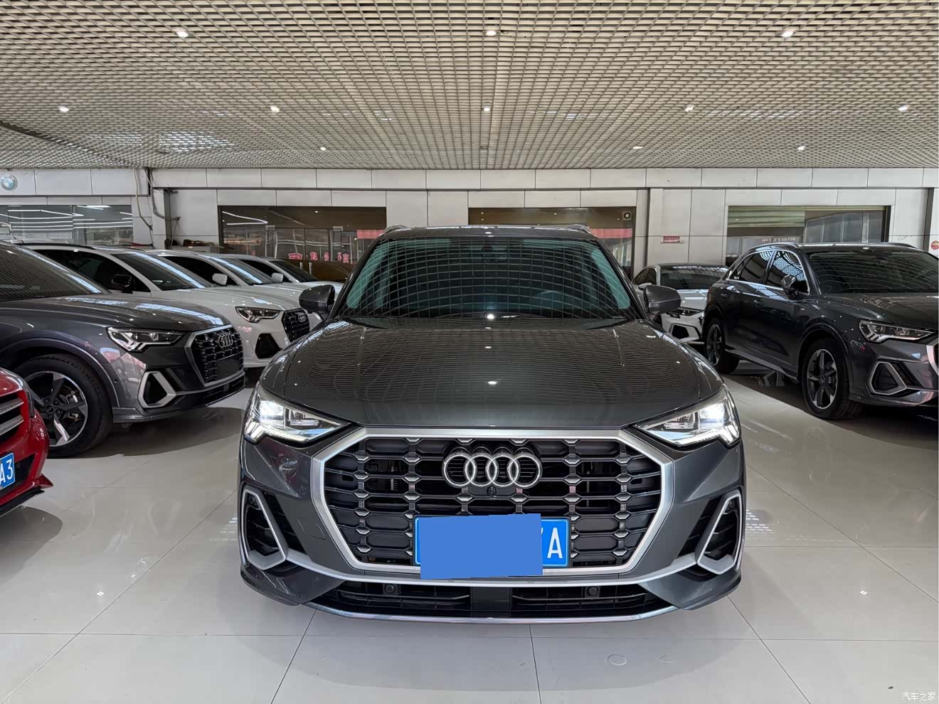 Audi Q3, 2022 2