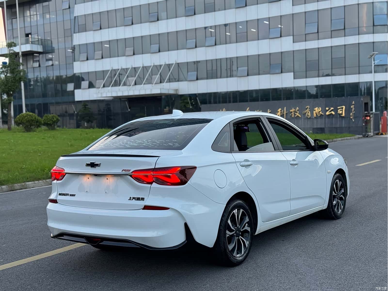 Chevrolet RS, 2019 13