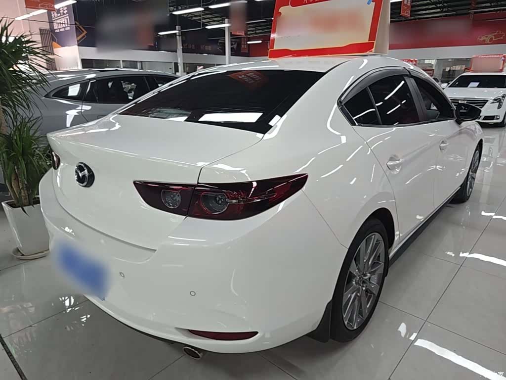 Mazda Mazda3, 2024 7