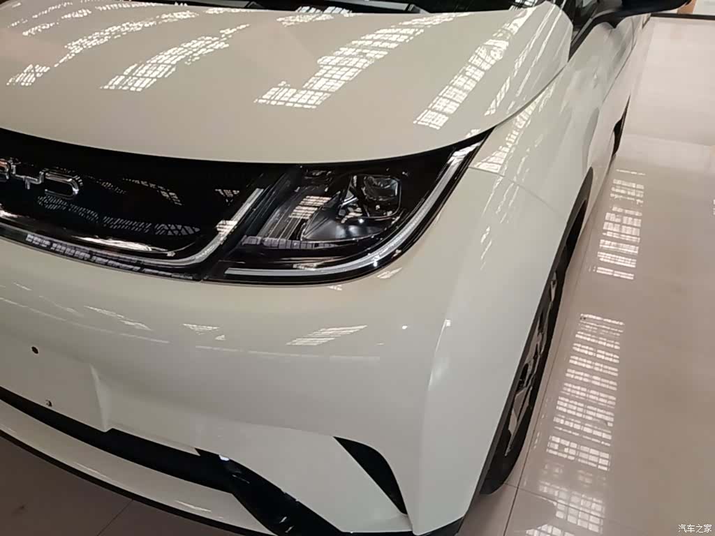 BYD Dolphin, 2023 18