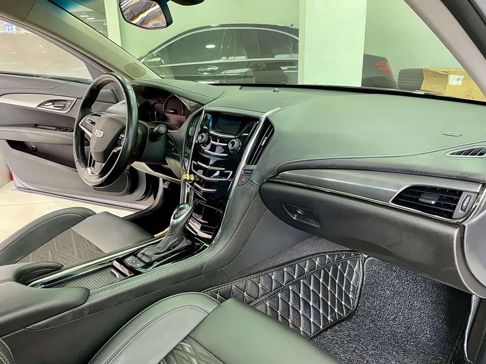 Cadillac ATS-L