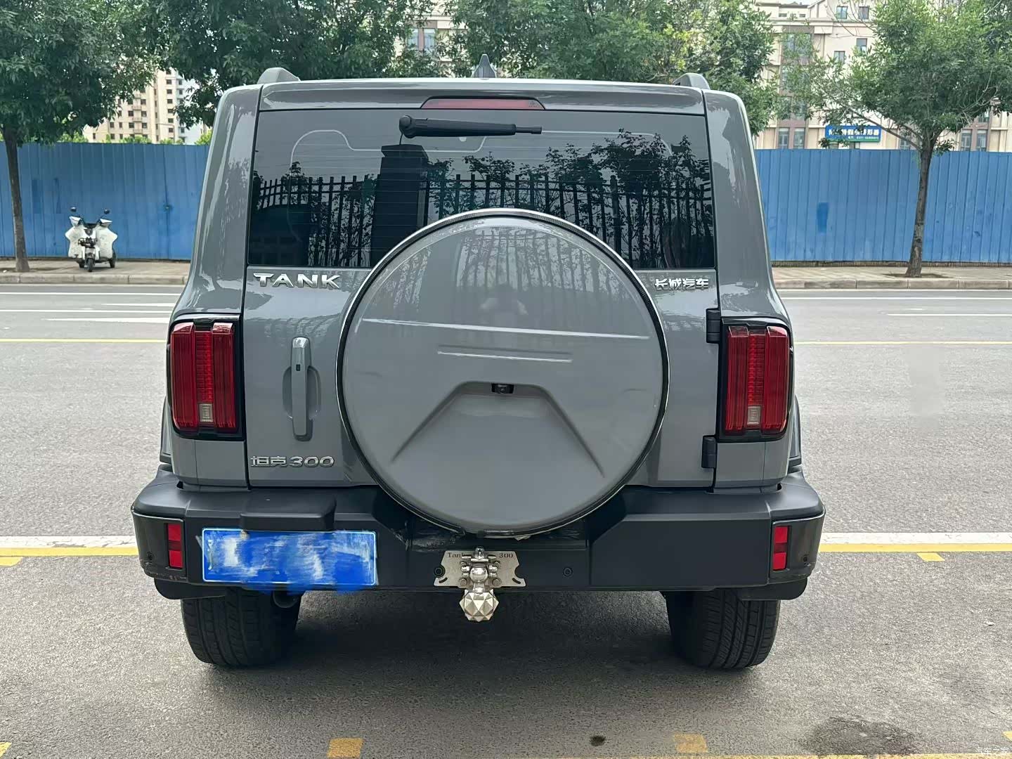 Tank 300, 2022 8
